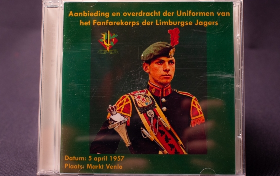 CD Overdracht uniformen